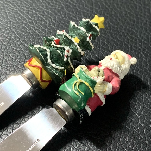 Christmas Decor Butter Spreaders stainless with Santa Claus & Christmas Tree - Picture 2 of 5